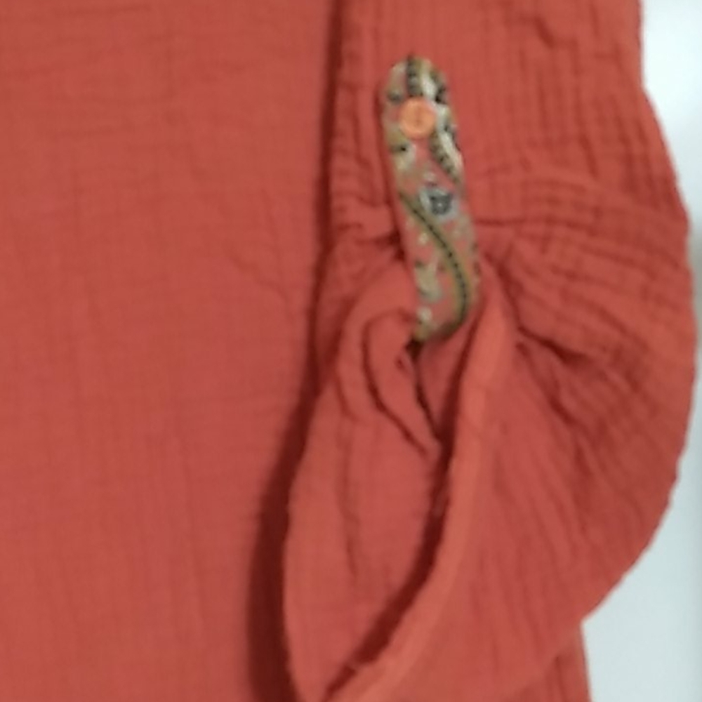 A Common  Thread Long Sleeve - Picture 3 of 6